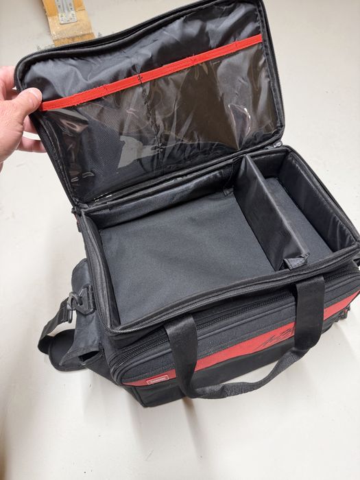 Geanta pescuit Lucky John