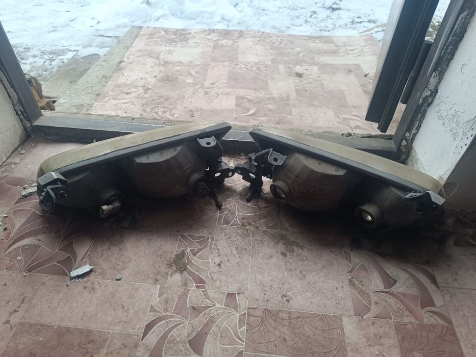 Продам фары Камри 25