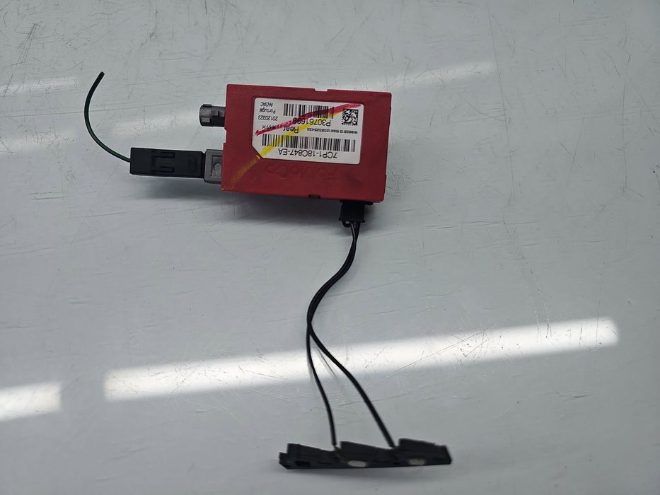Amplificator antena Volvo V40 [Fabr 2013-2019] 30761698