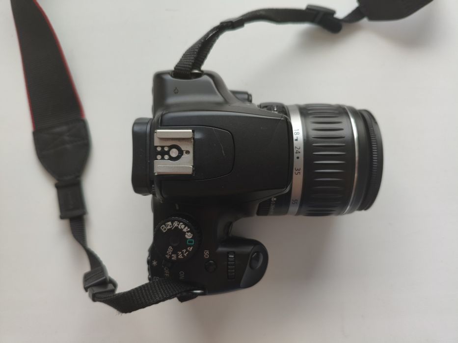 Зеркальная камера Canon EOS 1000D