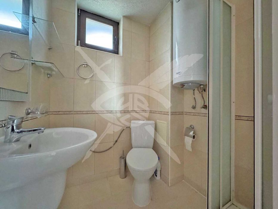 Продава се Двустаен апартамент в с. Равда, Област Бургас - 70 кв.м за 1229 €/кв.м - Снимка #12