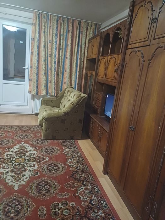 Garsoniera de inchiriat
