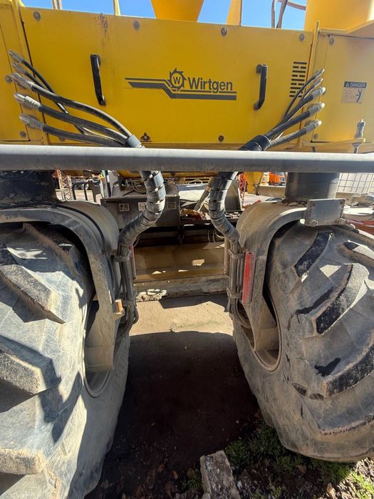 ресайклер WIRTGEN WR 2000 Yili 2007  sotiladi naxadu