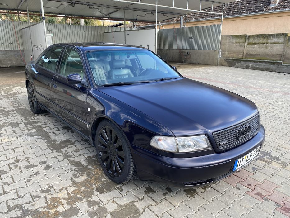 Audi A8/ 2.8 i/quattro/retro/istoric/piele