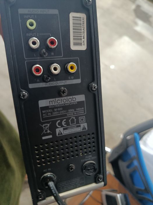 Microlab M-900 2.1, колонки с сабвуфером.