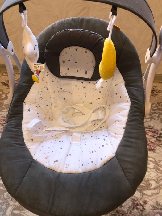 Бебешка люлка на батерии