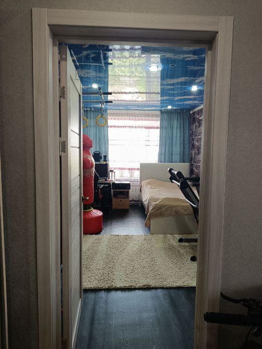 Продается 3 комнатная квартира