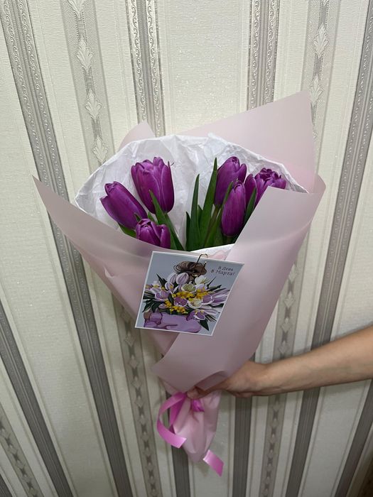 Тюльпаны букеты по 2000 тг