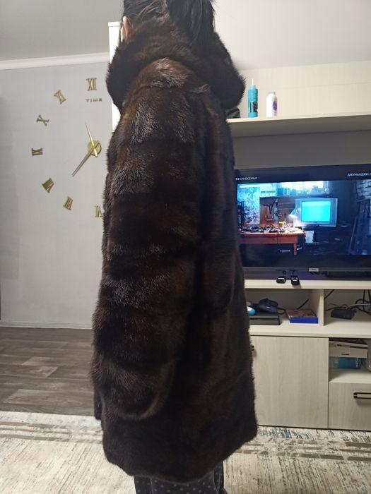 продам норковую шубу