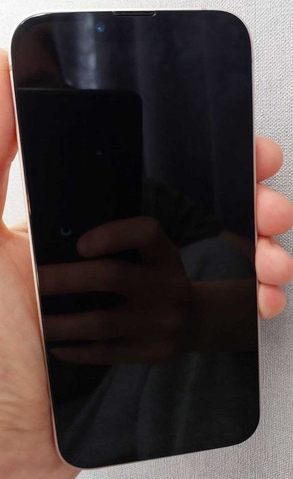 Продам iPhone 13 128 GB