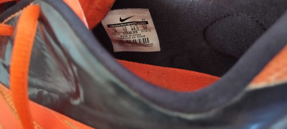 Бутсы Nike оранжево-черные