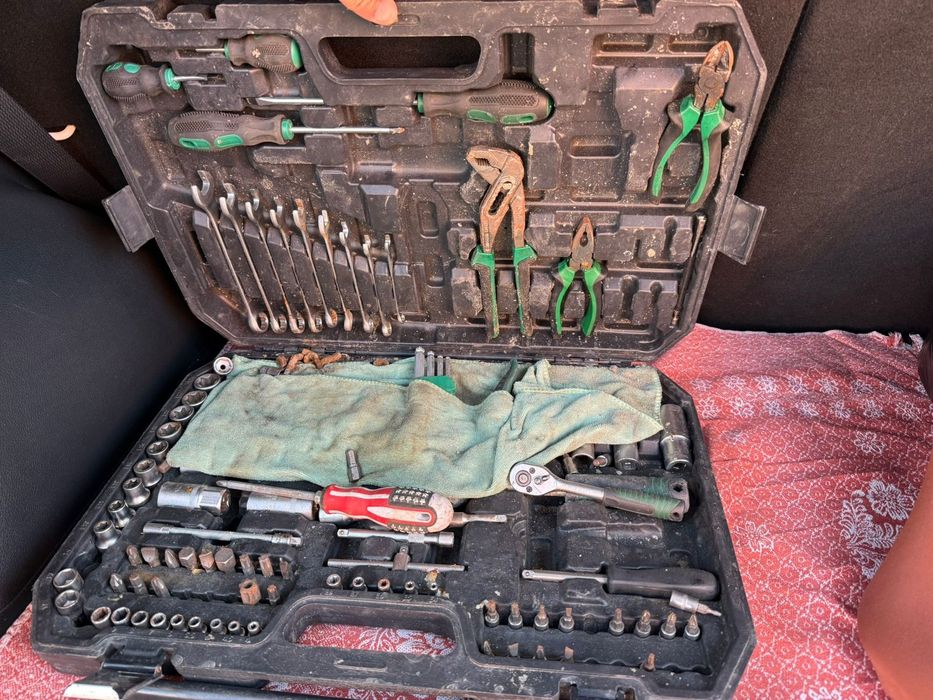 Набор ключей за 20000 тенге 142 предмета