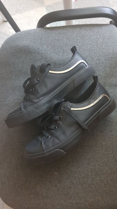 Adidasi pentru copii