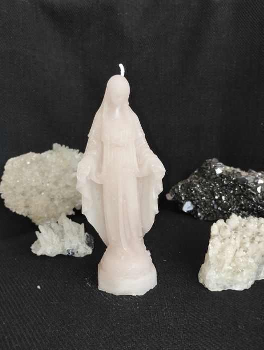 Декоративни свещи с аромат