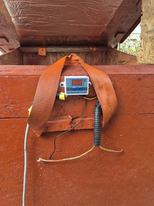 Cușcă câini cu încălzire in pardosea( talie mica )