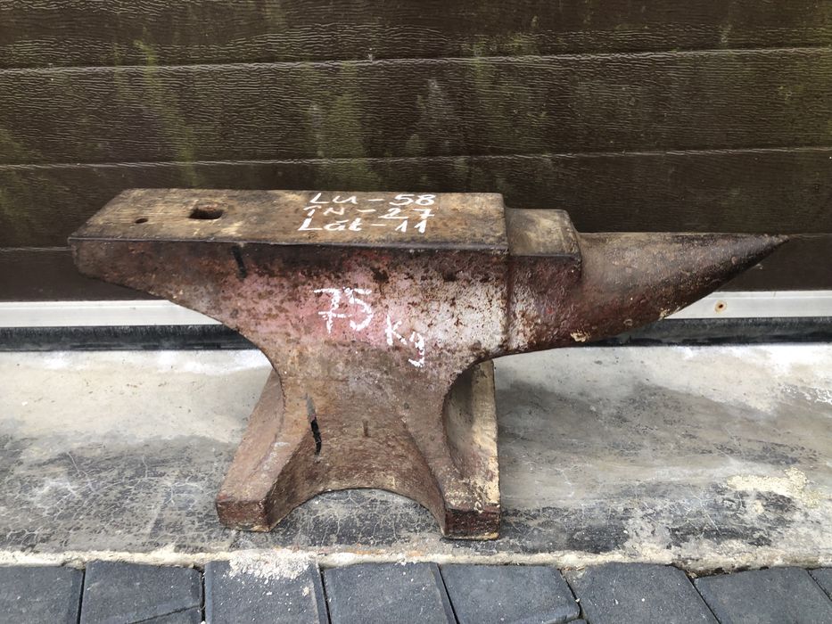 Nicovală vechi de colecție