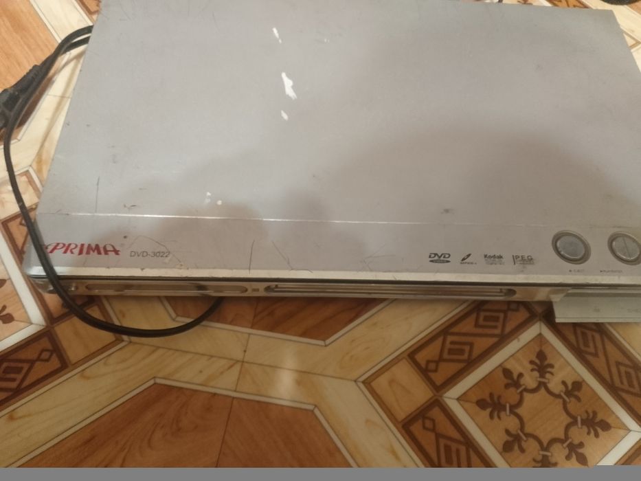 Продам двд проигрыватель