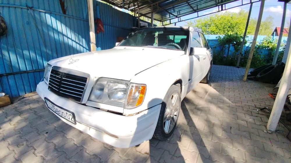 Мерседес mercedes benz e300
