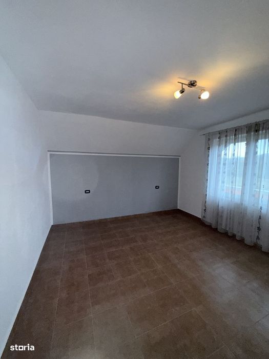 Casa noua | 5600 mp teren | Livada|  Golesti - Valcea
