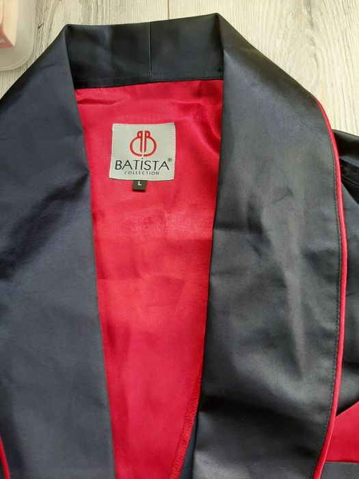 Нов сатетен халат Л / L