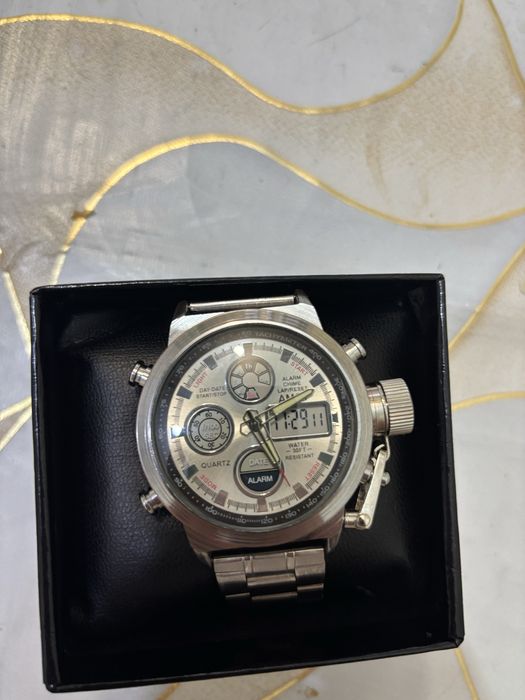 продам часы  торг есть