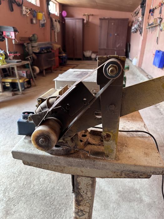 Станок Электроточило и деревообрабатывающий