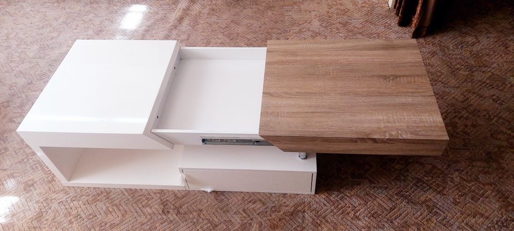 Разтегателна масичка