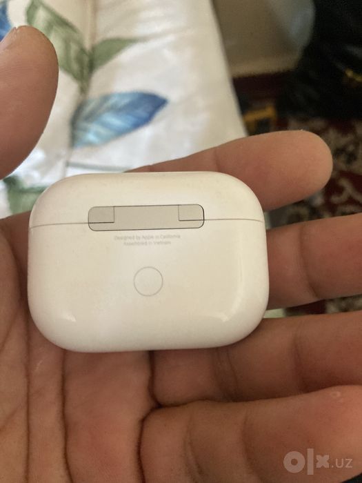 Airpods pro 2.
