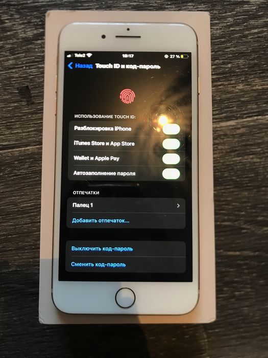 iPhone 8 Plus продам