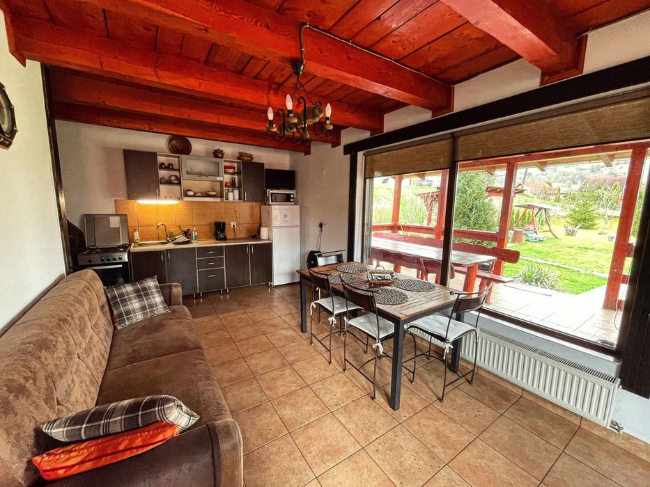 CABANA “AMURG”,de inchiriat in cheile Valisoarei(AIUD)/ CIUBAR MARE