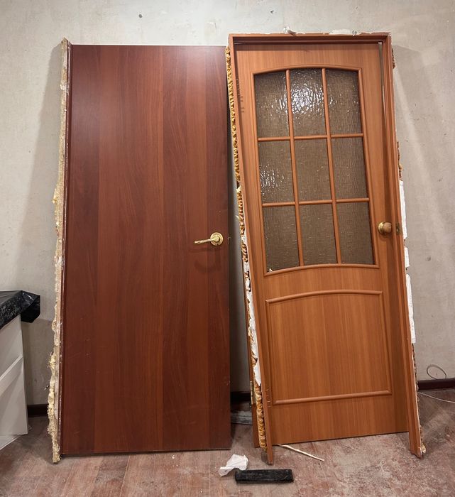 Продаю двери в хорошем состояний