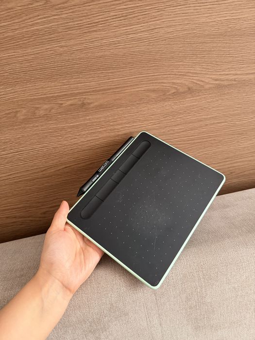 Графический планшет Wacom Intuos CTL-4100WLE-N