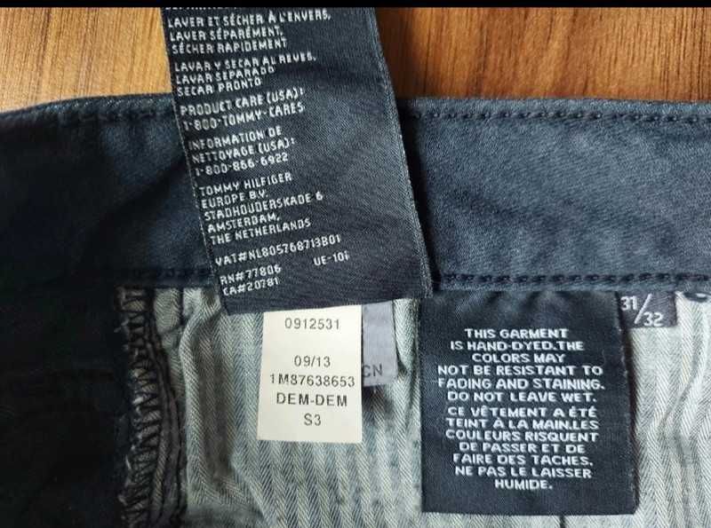 Blugi Tommy Hilfiger, slim fit, mărimea 31/32, navy blue