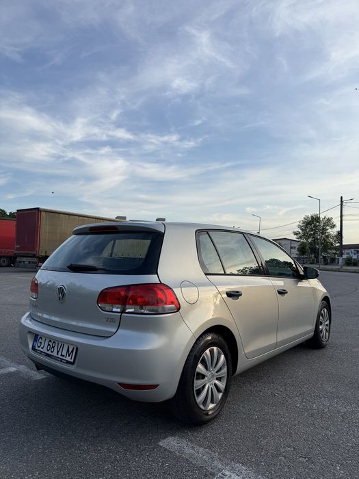 VOLKSWAGEN Golf 2010 — imagine 4