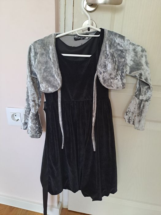 Официален детски гащеризон и роклички