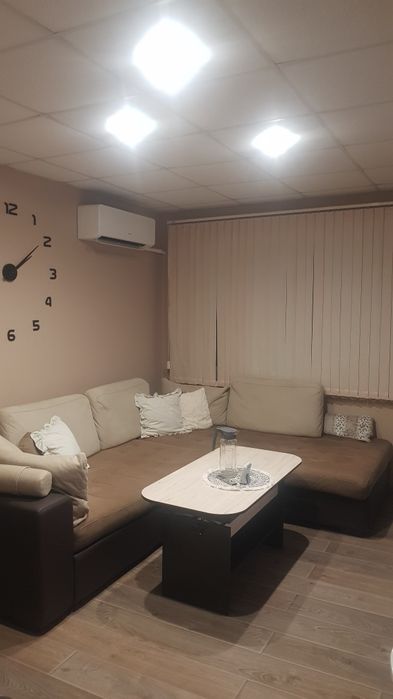 Продава се Тристаен апартамент в Дупница - 70 кв.м за 940 €/кв.м - Снимка #3