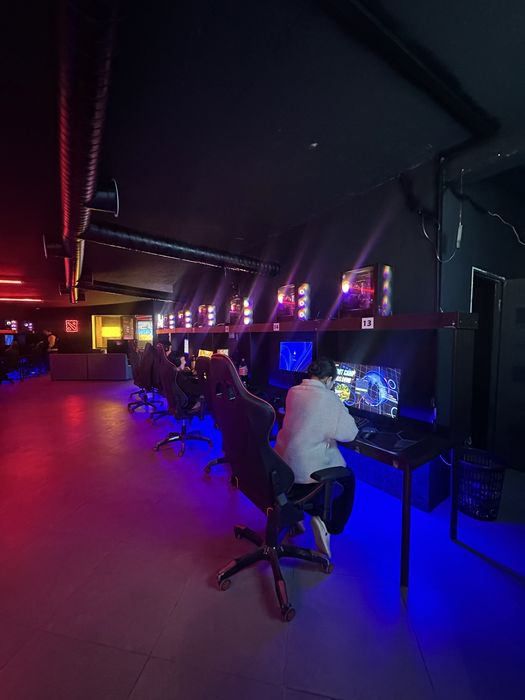 Сдам в аренду компьютерный клуб