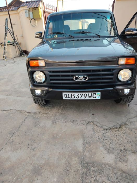 Продаю Нива 2121