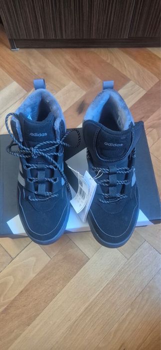 Ghete Adidas Original ,Nepurtati cu eticheta,Marimea42cu 2/3