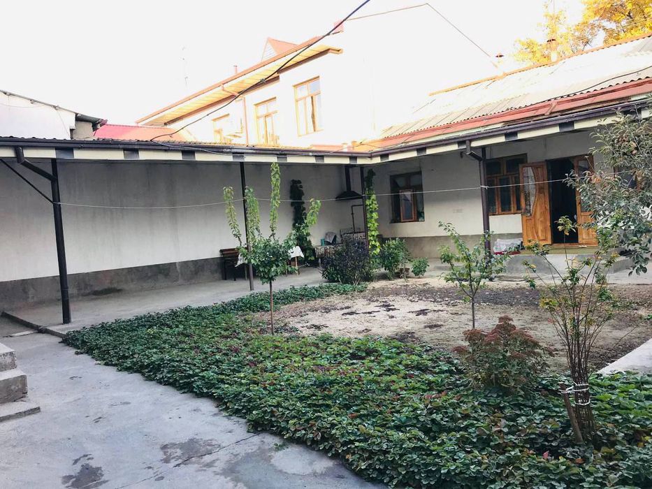 Продаётся дом ,7 комнат