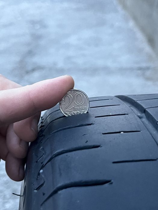 Летние Шины235/45/18