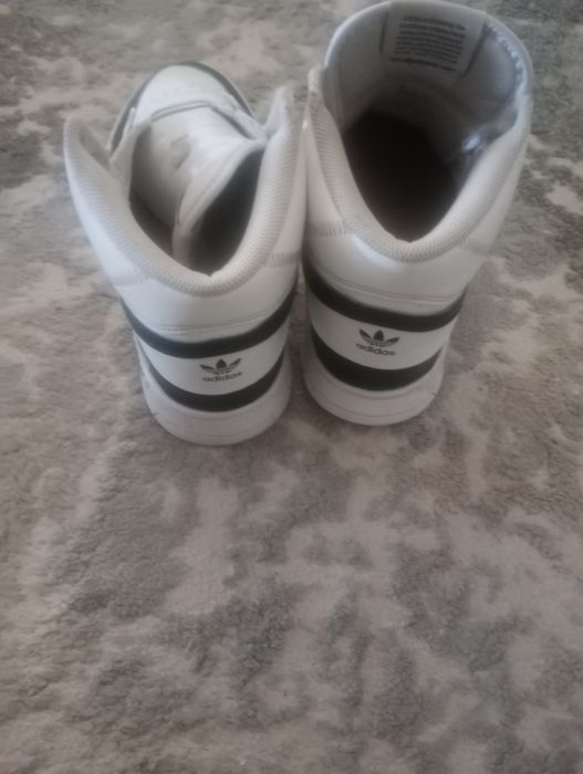 Pantofi sport adidas .nr39 1/3