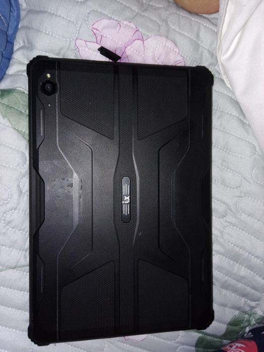 Продам планшет или обмен айфон 11