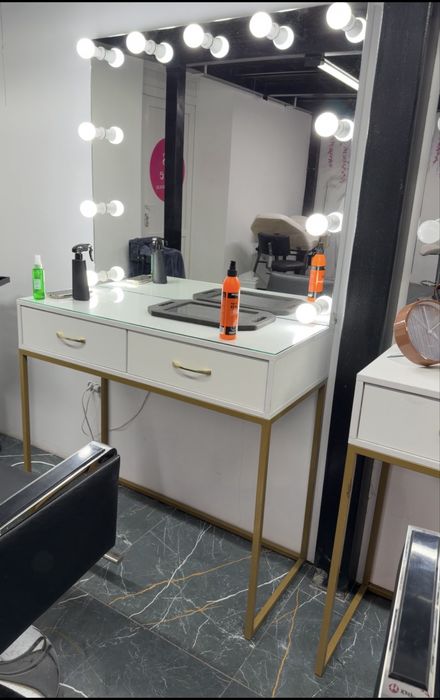 Продам оборудование для салона