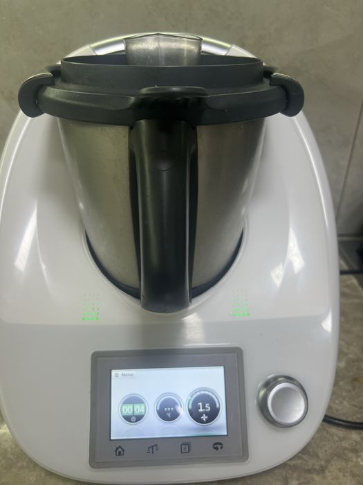 Продам Thermomix TM5
