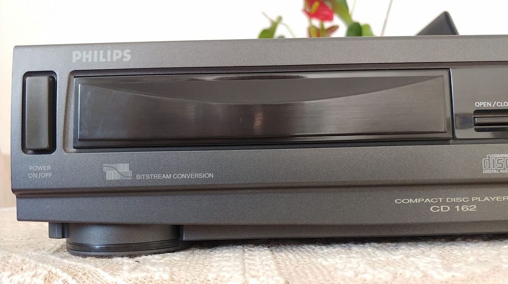 Philips CD162 cd player