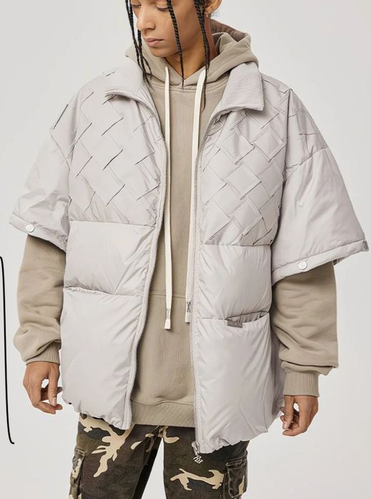 Продам пуховик женский