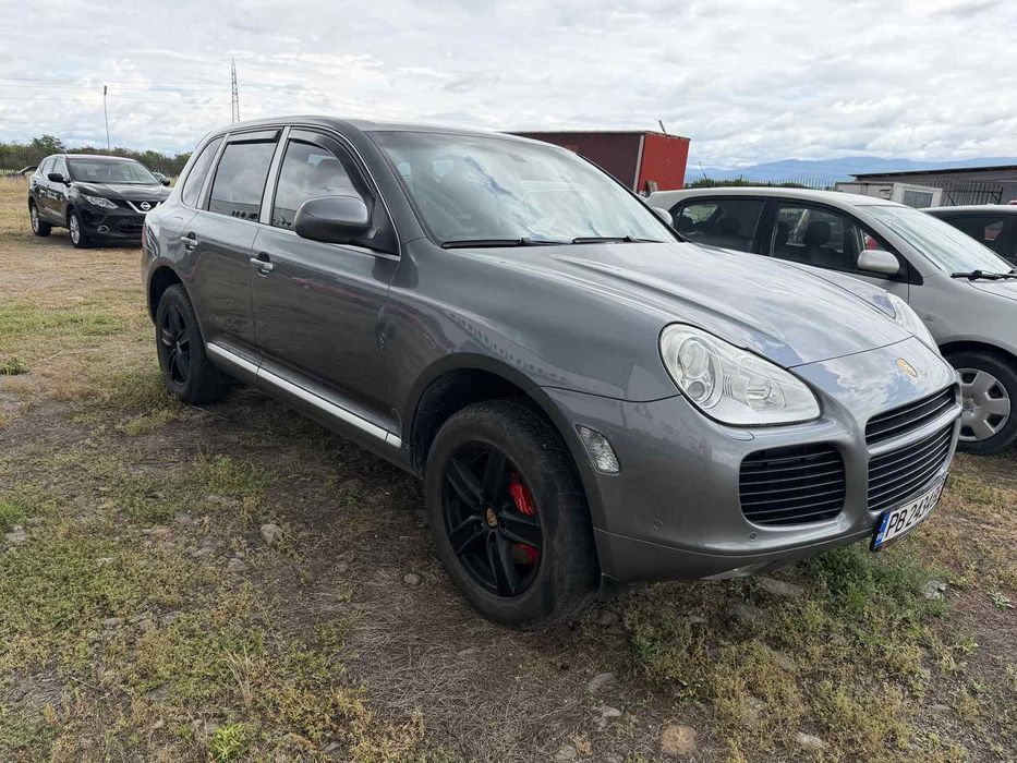 Porsche Cayenne 4500 turbo