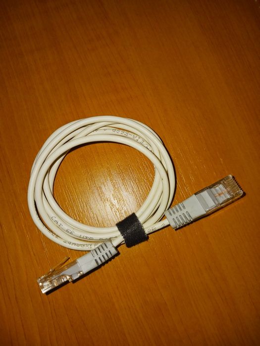 Cabluri hdmi/ VGA / internet