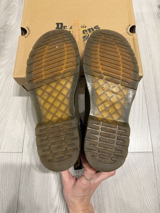 Bocanci Dr. Martens din piele